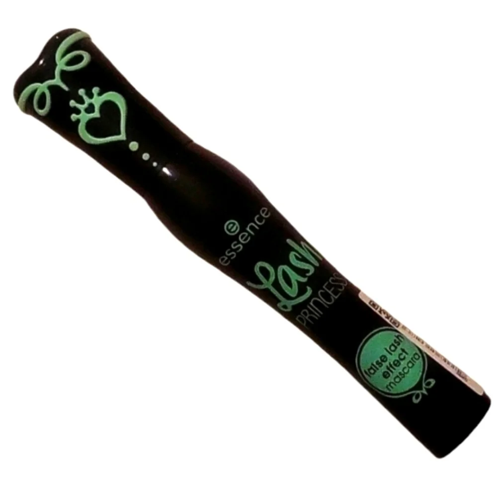 Black mascara - False lash effects by Essence, New